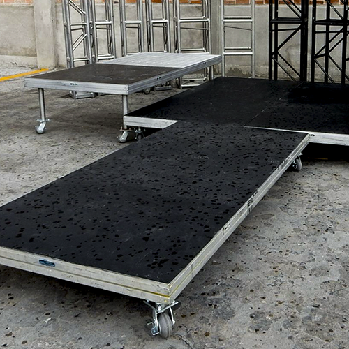 Renta de Rolling Risers en MÉRIDA para backline